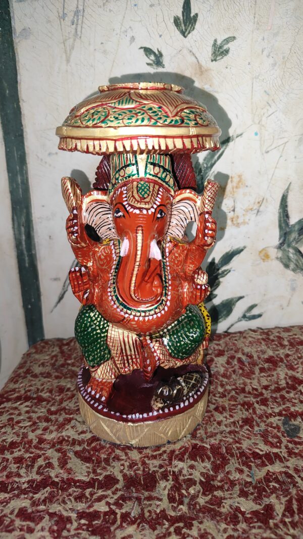 Traditional Handcrafted Lord Ganesha Idol with Decorative Umbrella