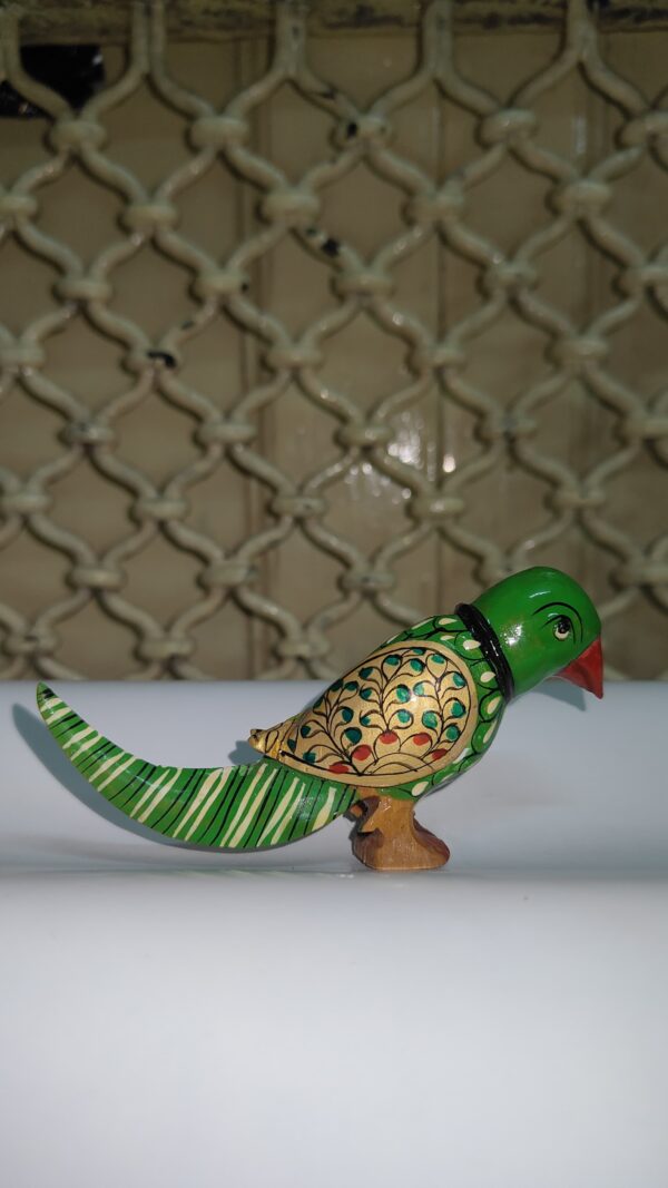 Hand-Painted Wooden Parrot Figurine – Green Decorative Art Piece